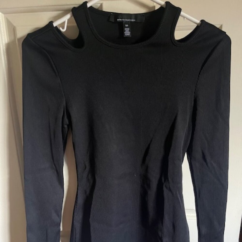WHBM Top